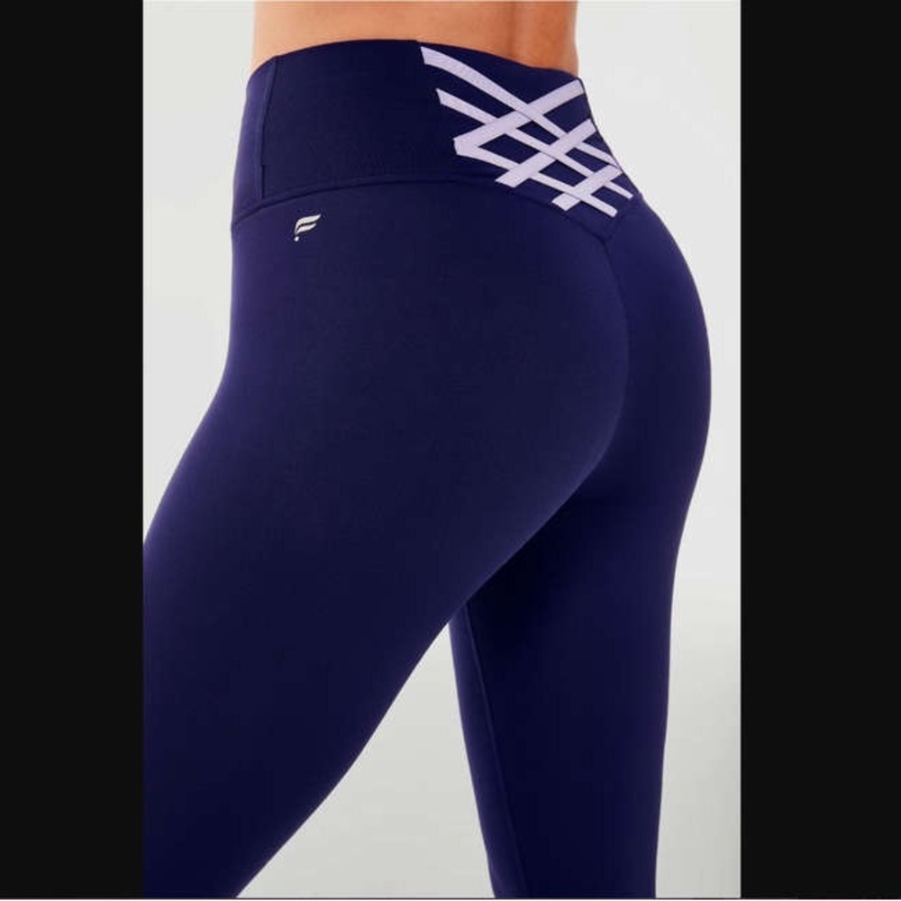 Fabletics Boost PowerHold Navy Blue Criss Cross Back High-Waisted 7/8 Leggings S